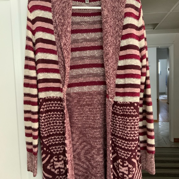 Pretty Ecote Cardigan with pockets - Picture 2 of 7